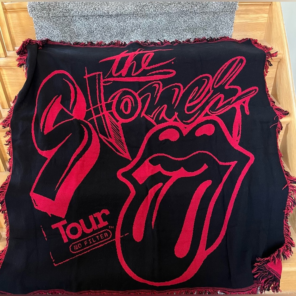 ROLLING STONES 2021 NO FILTER CONCERT TOUR THROW BLANK  48 X 48 WITH TAG FRINGE